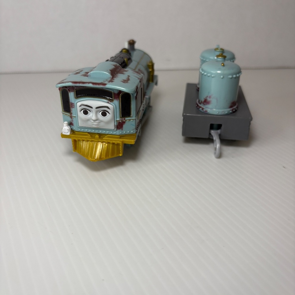 Thomas & Friends Trackmaster Motorized Lexi Engine & Tender 2013 WORKS